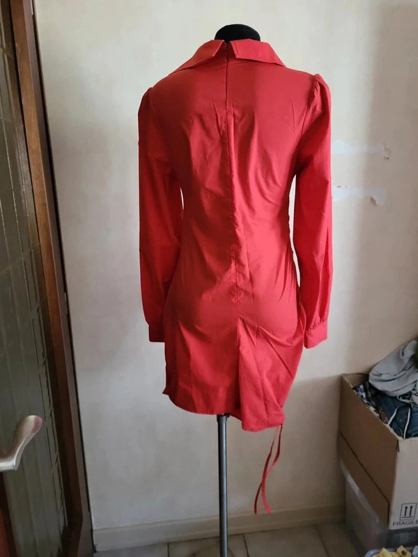 Chemisier rouge chic n187- – PrettyLittleThing – taille S / 36 / 8 2