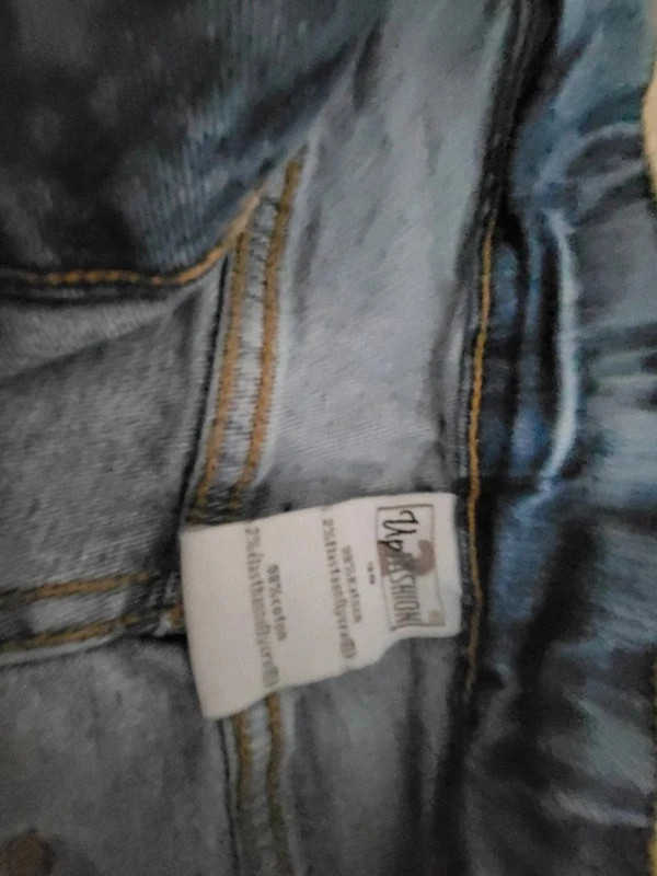 Jean Bleu Délavé -0135 – Up FASHION – taille M / 38 / 10 4