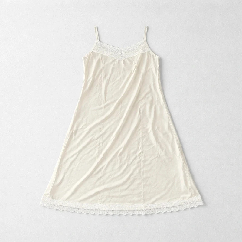 Satinée et dentelle nuisette longue vintage Taille Unique n 0065