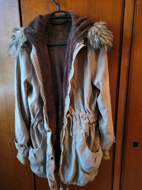 Parka mi saison effet fourrure doublée n235 – taille S / 36 / 8 2