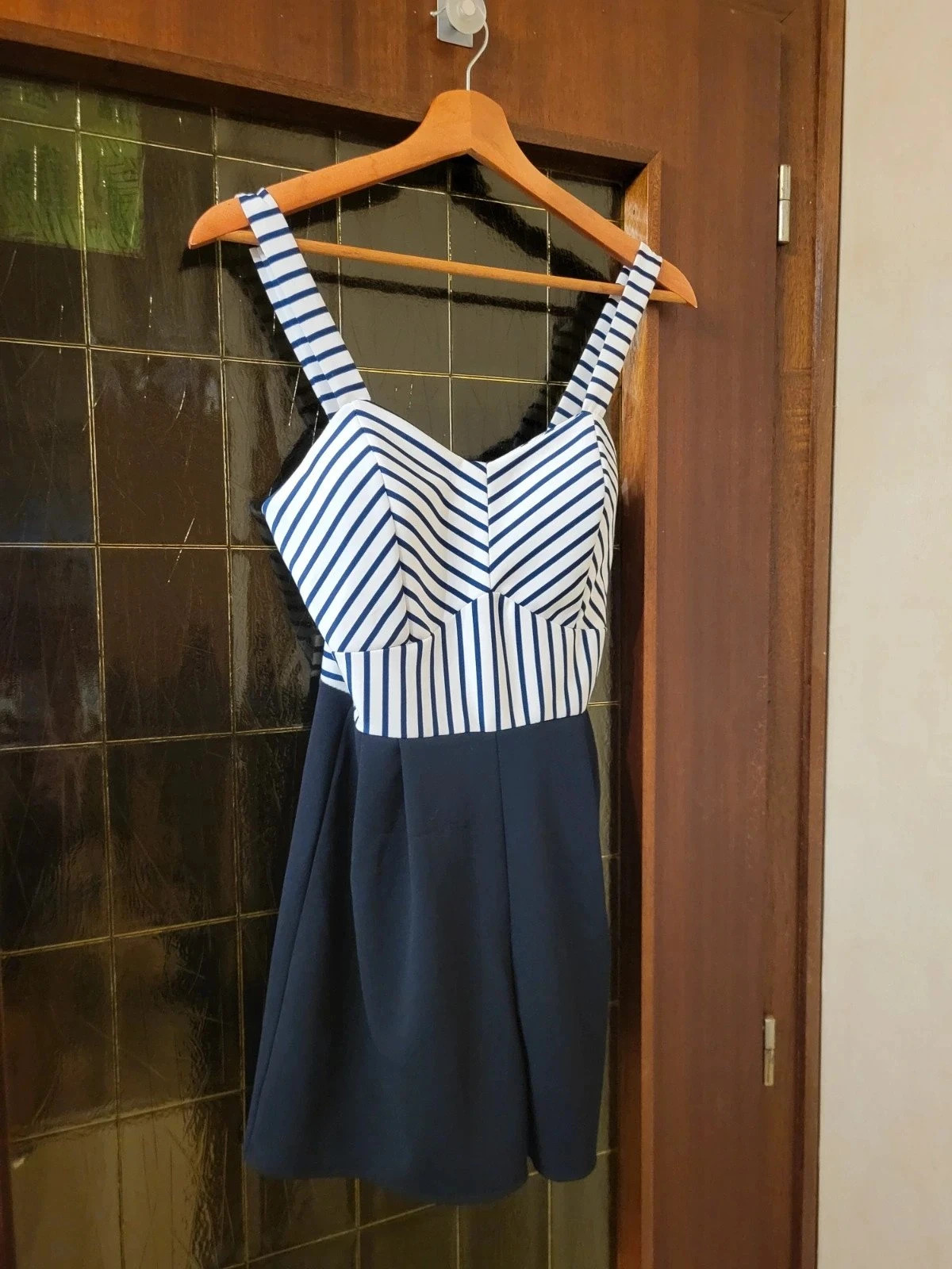 Jolie combinaison short n163 – pas de marque – taille Taille unique 2
