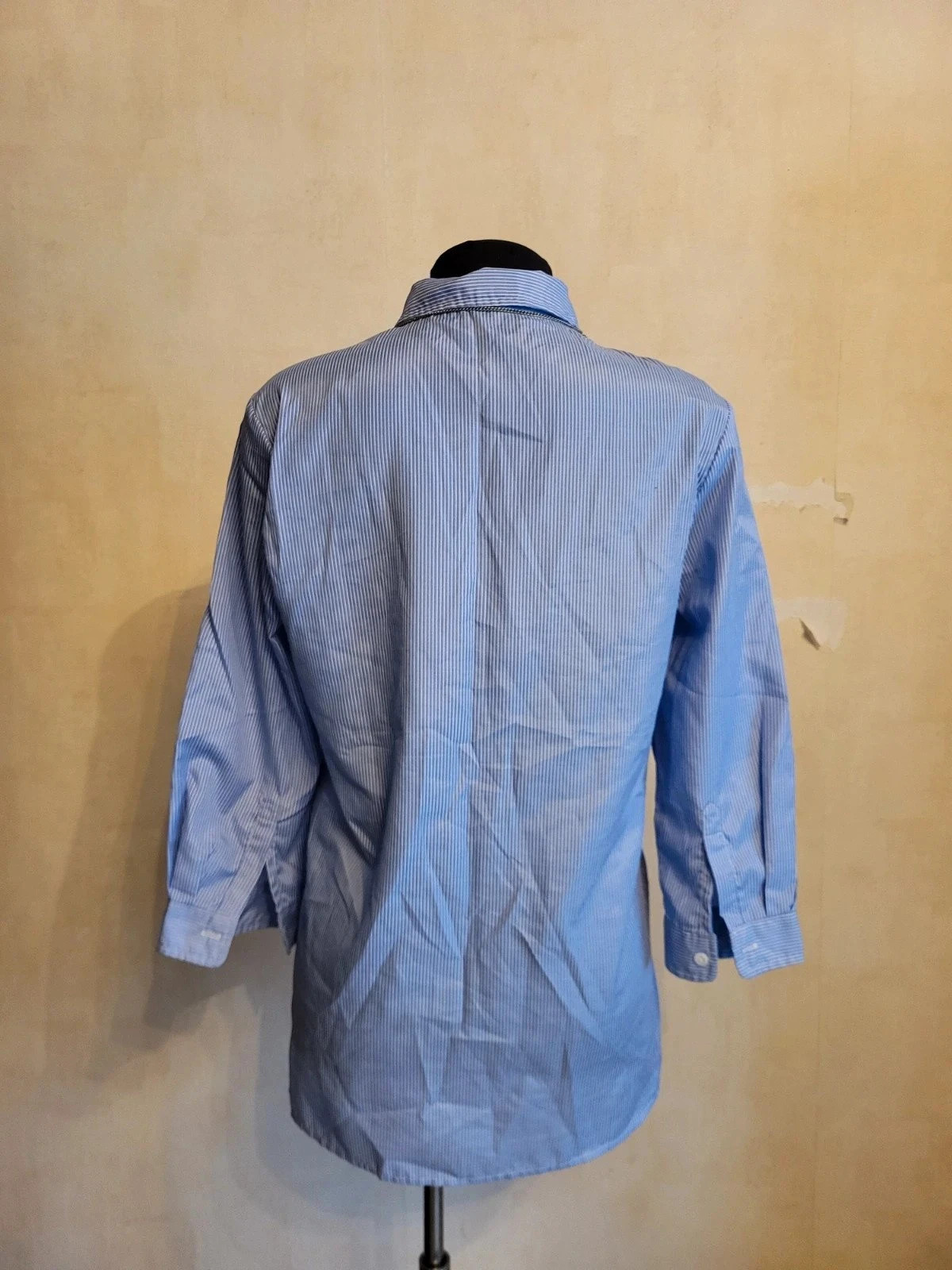 Chemise rayée bleue avec broderies fleuries – n158 – Di-Bye – taille S / 36 / 8 2