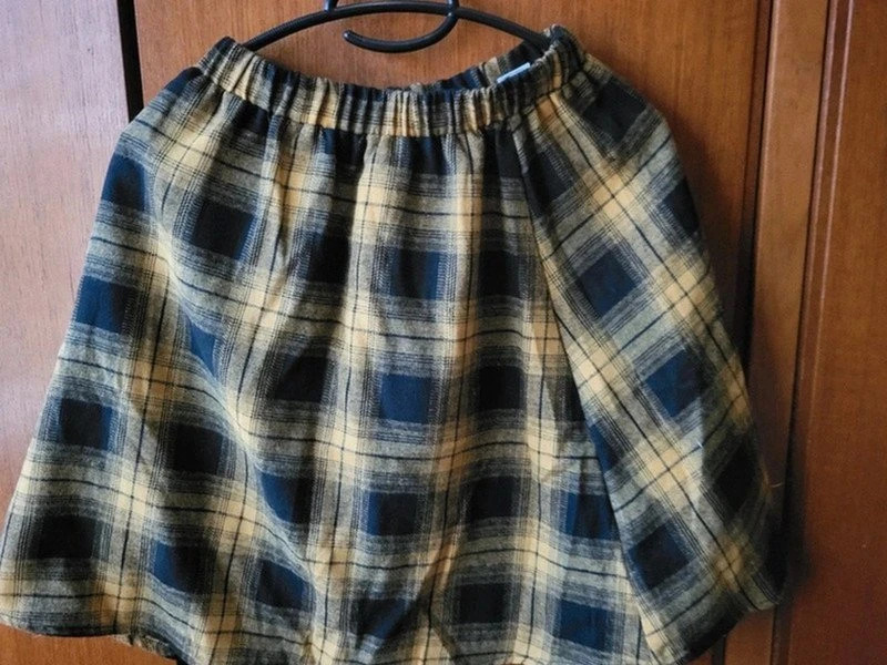 Jupe courte à carreaux -n237 – sans marque – taille XS / 34 / 6 2