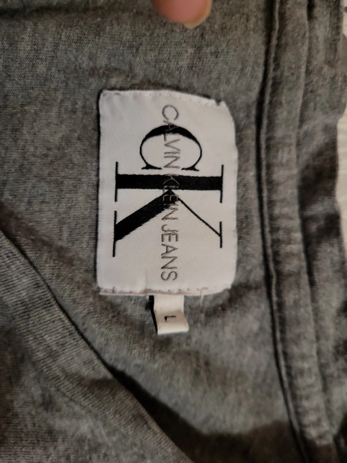 Tshirt gris 0012 – Calvin Klein – taille L 4