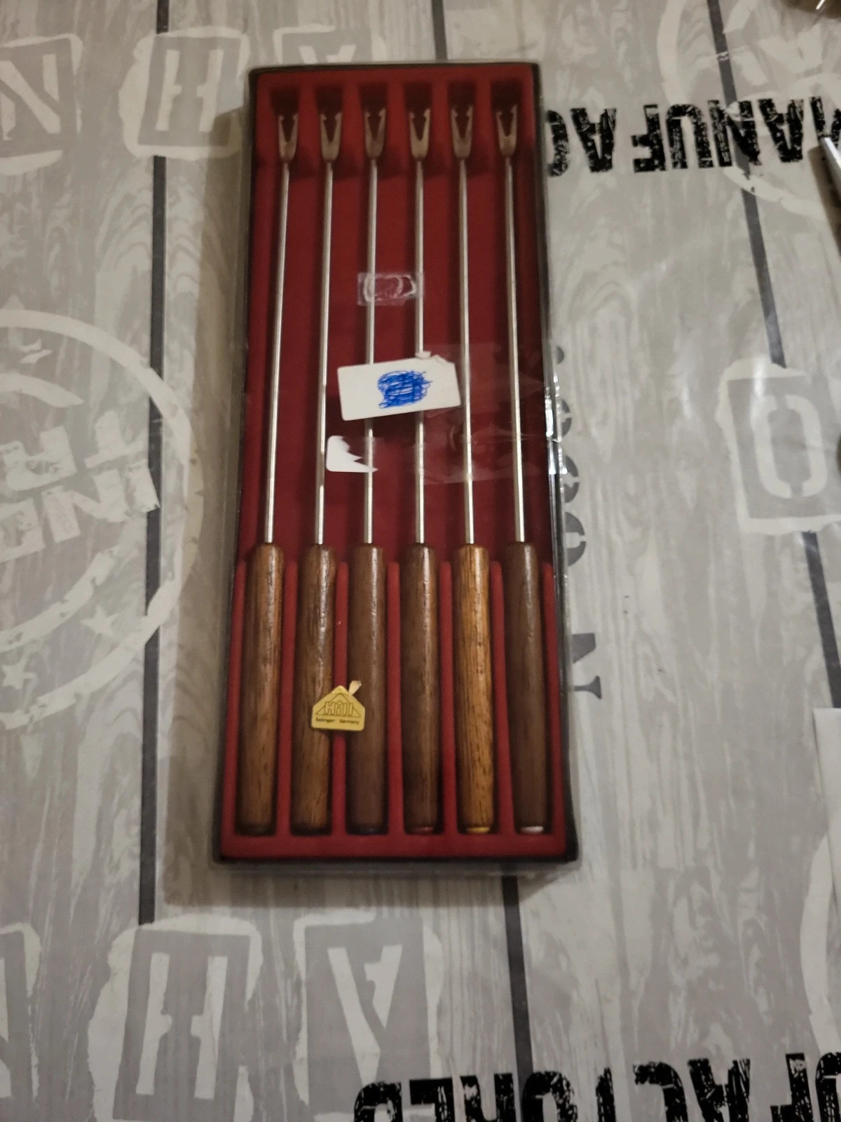 Élégance Vintage : Set de 6 Fourchettes à Fondue en Teck n111 – Helle