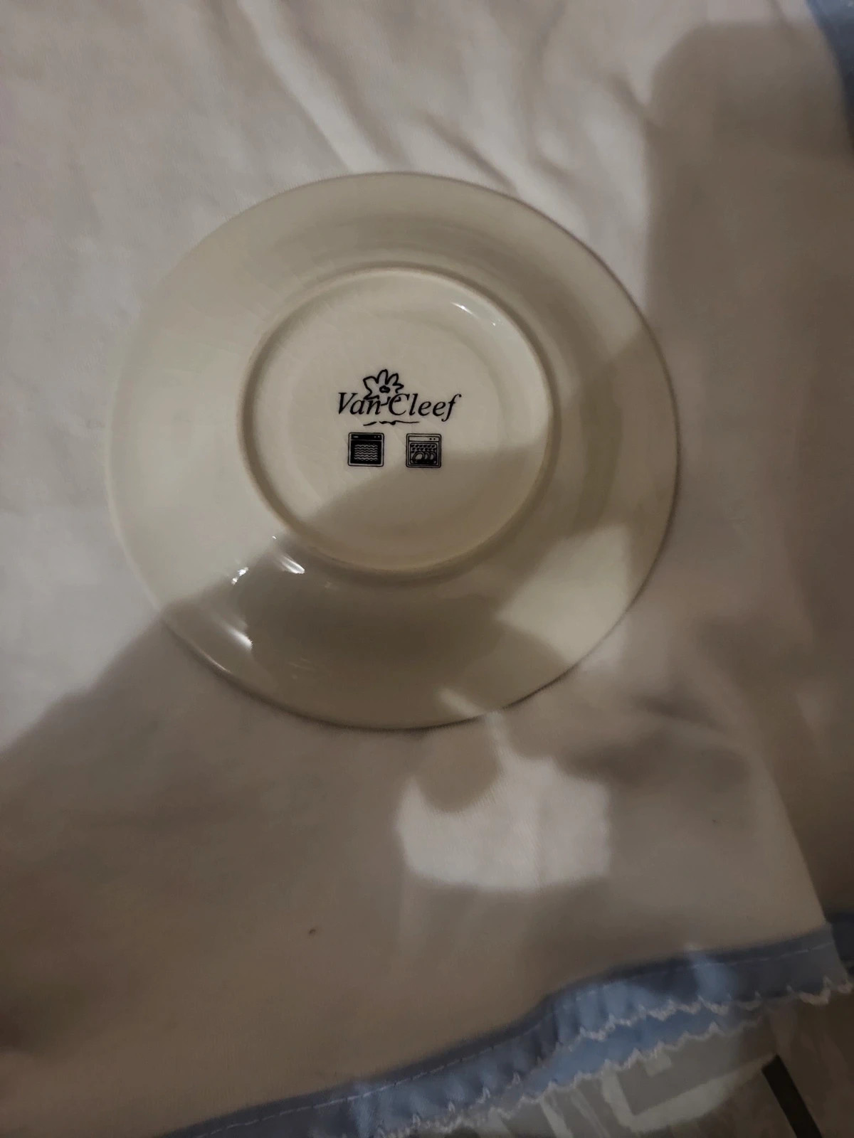 Assiette van cleef n24 – Van Cleef & Arpels 2