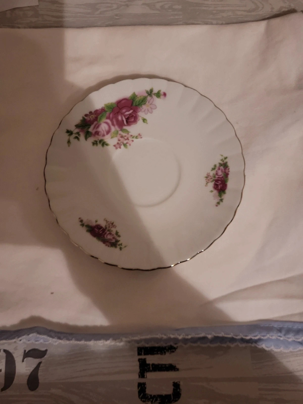 Assiette porcelaine artérielle viva romantico n22 – VIVA 2