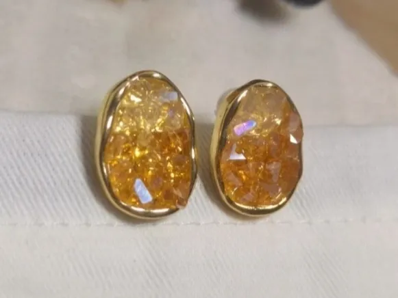 Kate Spade boucles d'oreilles dorées ambre 2