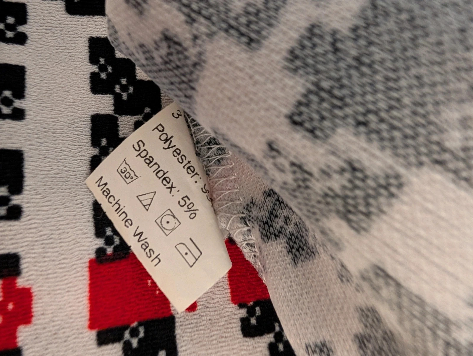 Haut / Blouse à motifs / Taille L / Neuf – Shein – taille L / 40 / 12 5