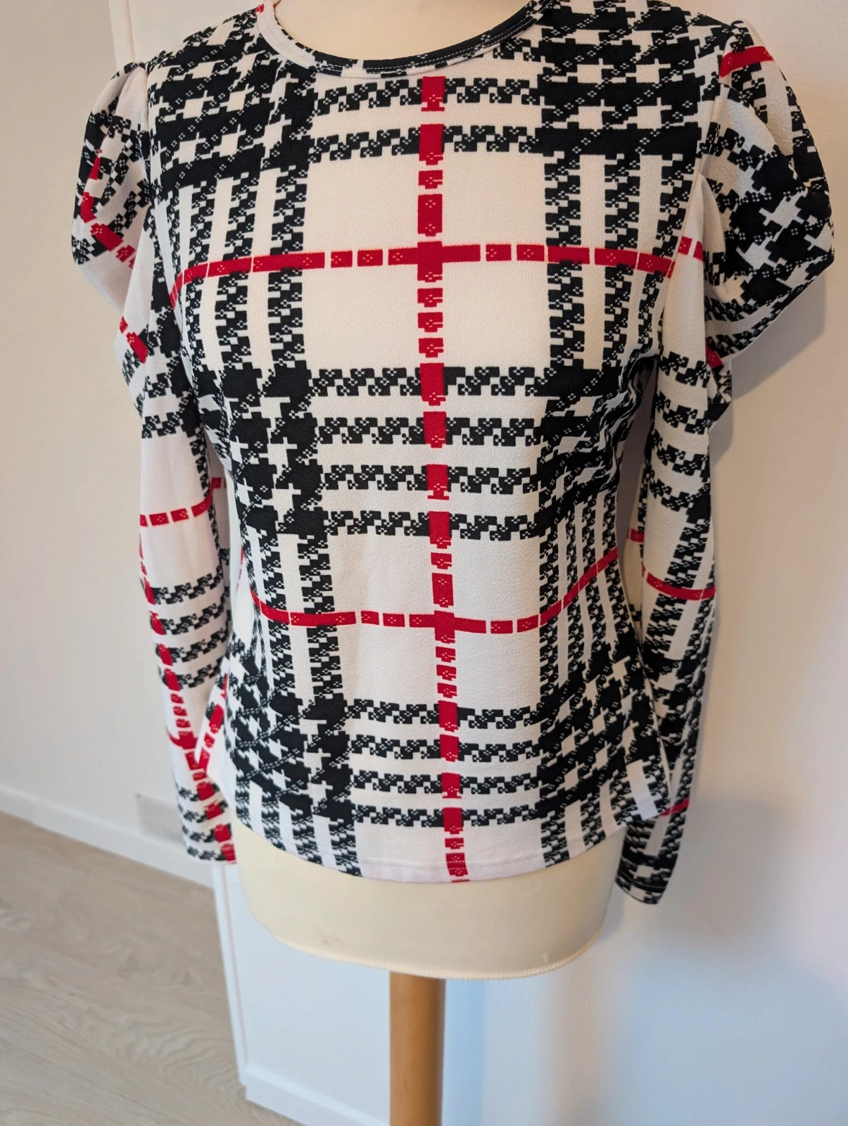 Haut / Blouse à motifs / Taille L / Neuf