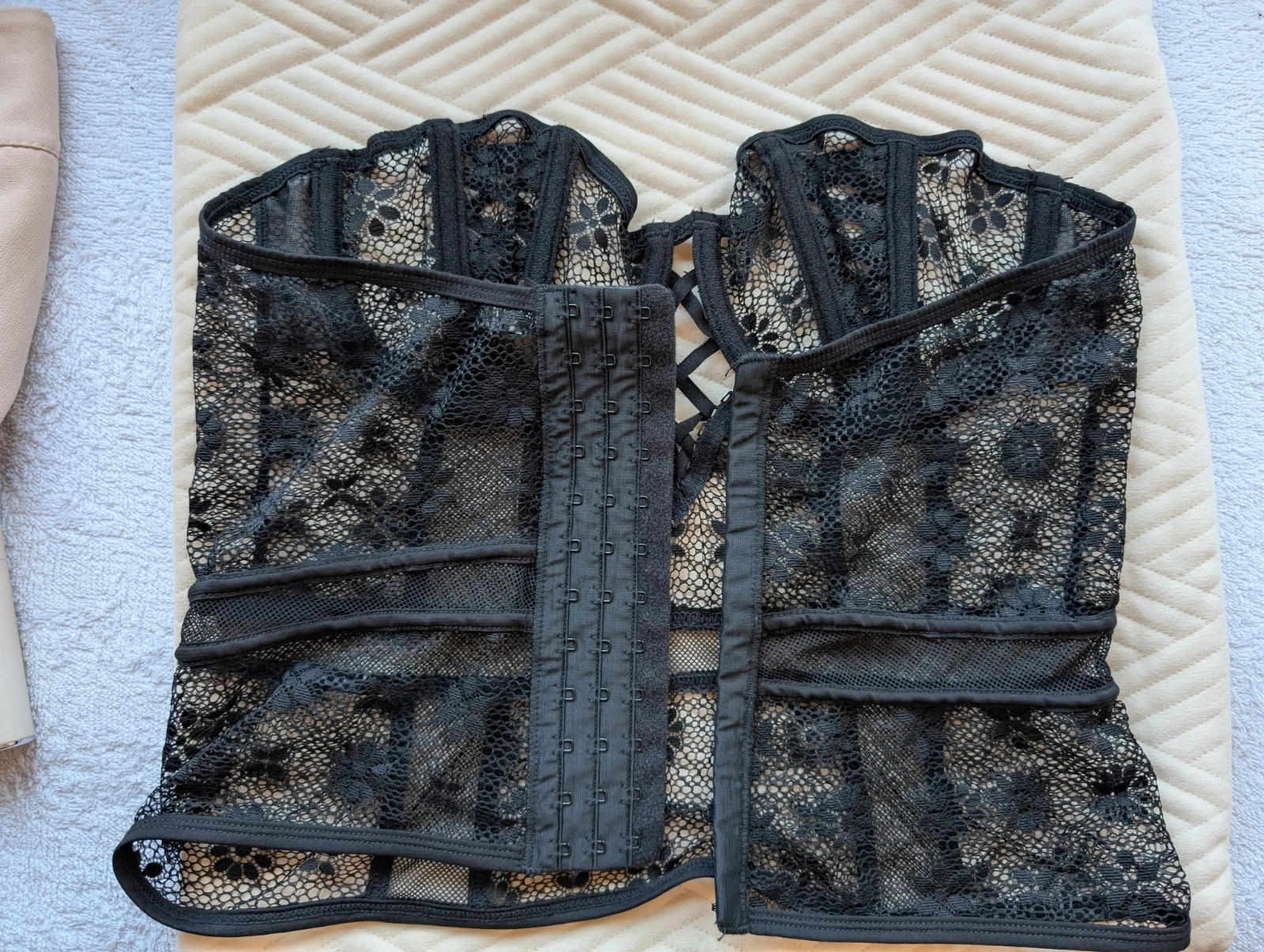 Soutien gorge brassière noir dentelle / Taille M / neuf /Marque Undiz – Undiz – taille M 3