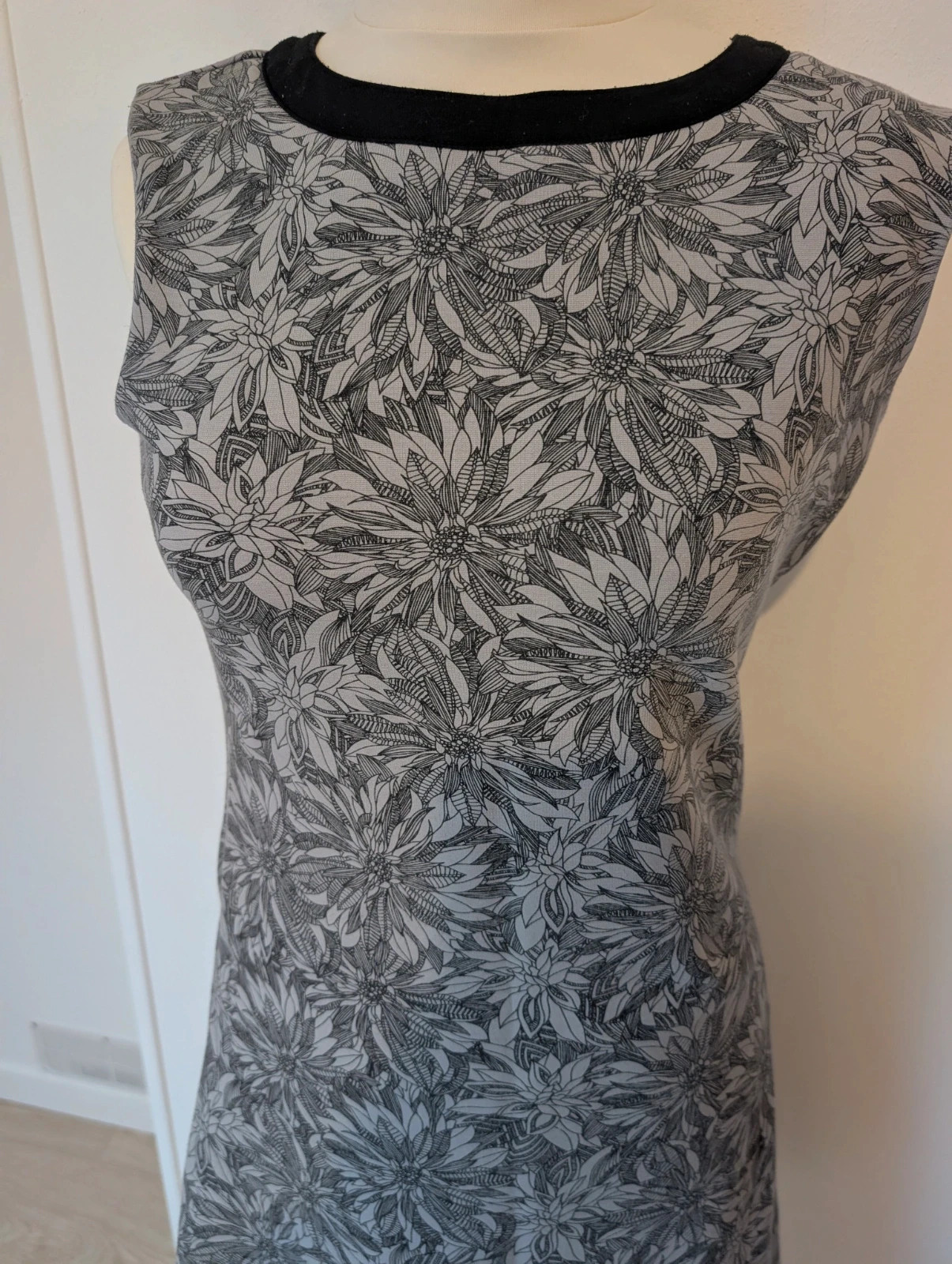 Robe automne hiver / gris noir / Taille M / Marque Smash – smash – taille M / 38 / 10 3