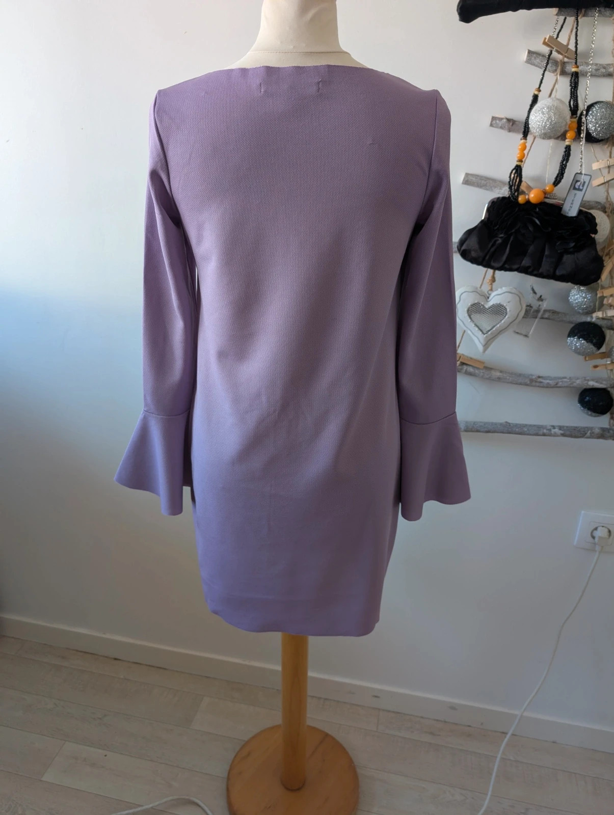 Robe couleur parme / lilas Taille 34 chez Amisu – Amisu – taille XS / 34 / 6 4