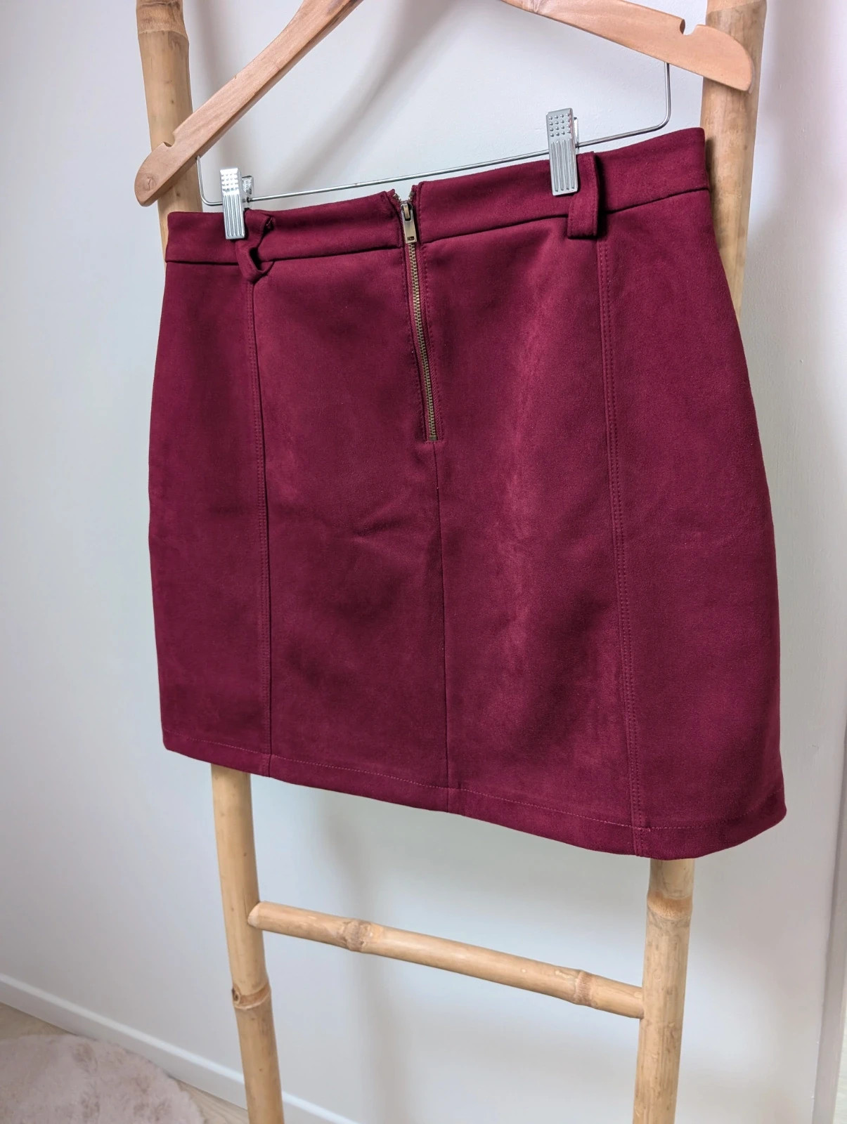 Jupe mini effet Daim bordeaux Taille 38 Cache cache – Cache Cache – taille M / 38 / 10 3
