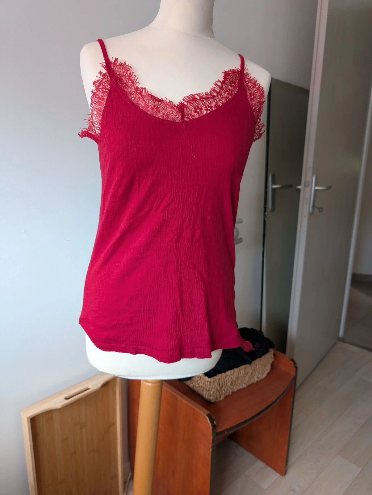 Débardeur/ caraco / top bretelle rouge Taille M
