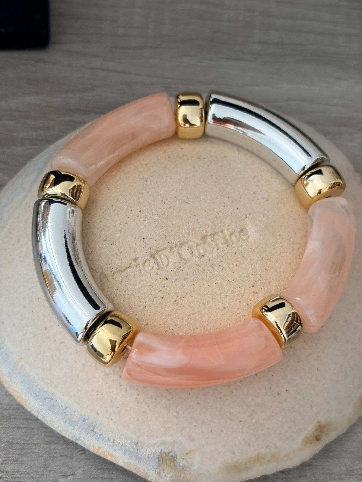 Lots de 4 bracelets acryliques - Rouge, jaune et rose – Autre – taille Taille unique 3