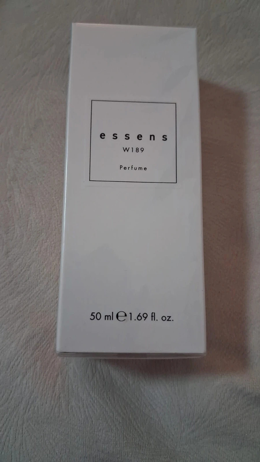 Parfum Essens W189 (50 ml) Inspiré de La Petite Robe Noire