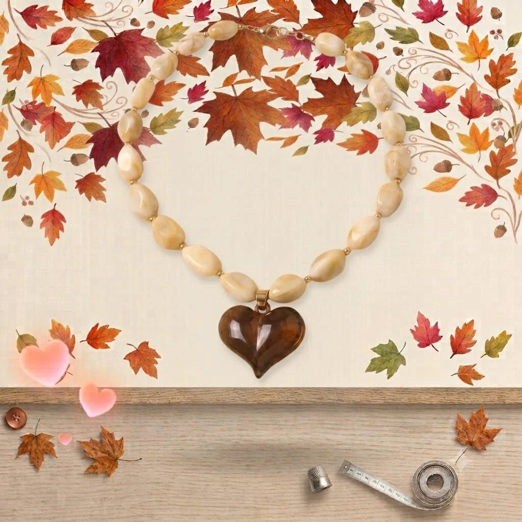 Collar Cadena con cuentas de Recina con dije Corazon Collier à chaîne.