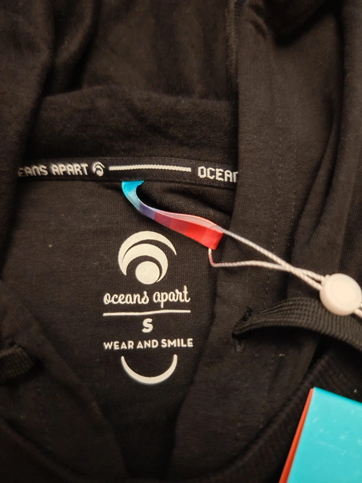 Sweat à capuche Oceans Apart Beauty Hoody 2 - Noir - Taille S - Neuf avec étiquette – Oceans Apart – taille S 5