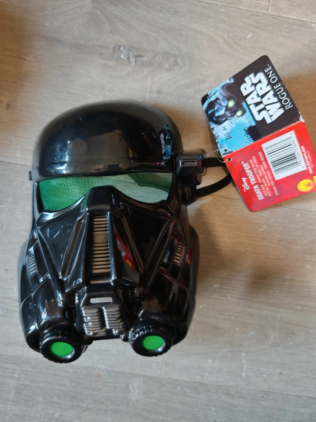 Masque officiel Star Wars Rogue One – Death Trooper sous licence Disney/Lucasfilm.
