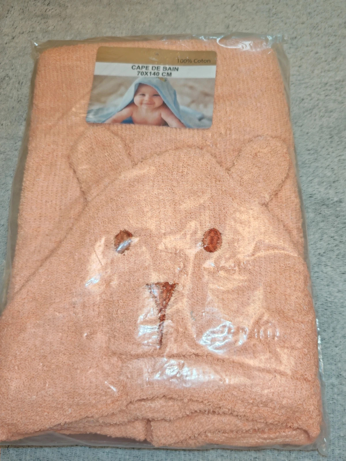 Lot cape de bain 100 % coton + 3 bavoirs licorne – Neuf 4