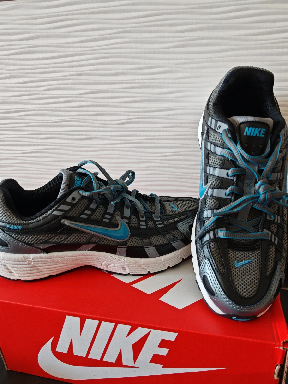 Baskets Nike – Neuves – Pointure 38,5 – Nike – taille 38,5 2