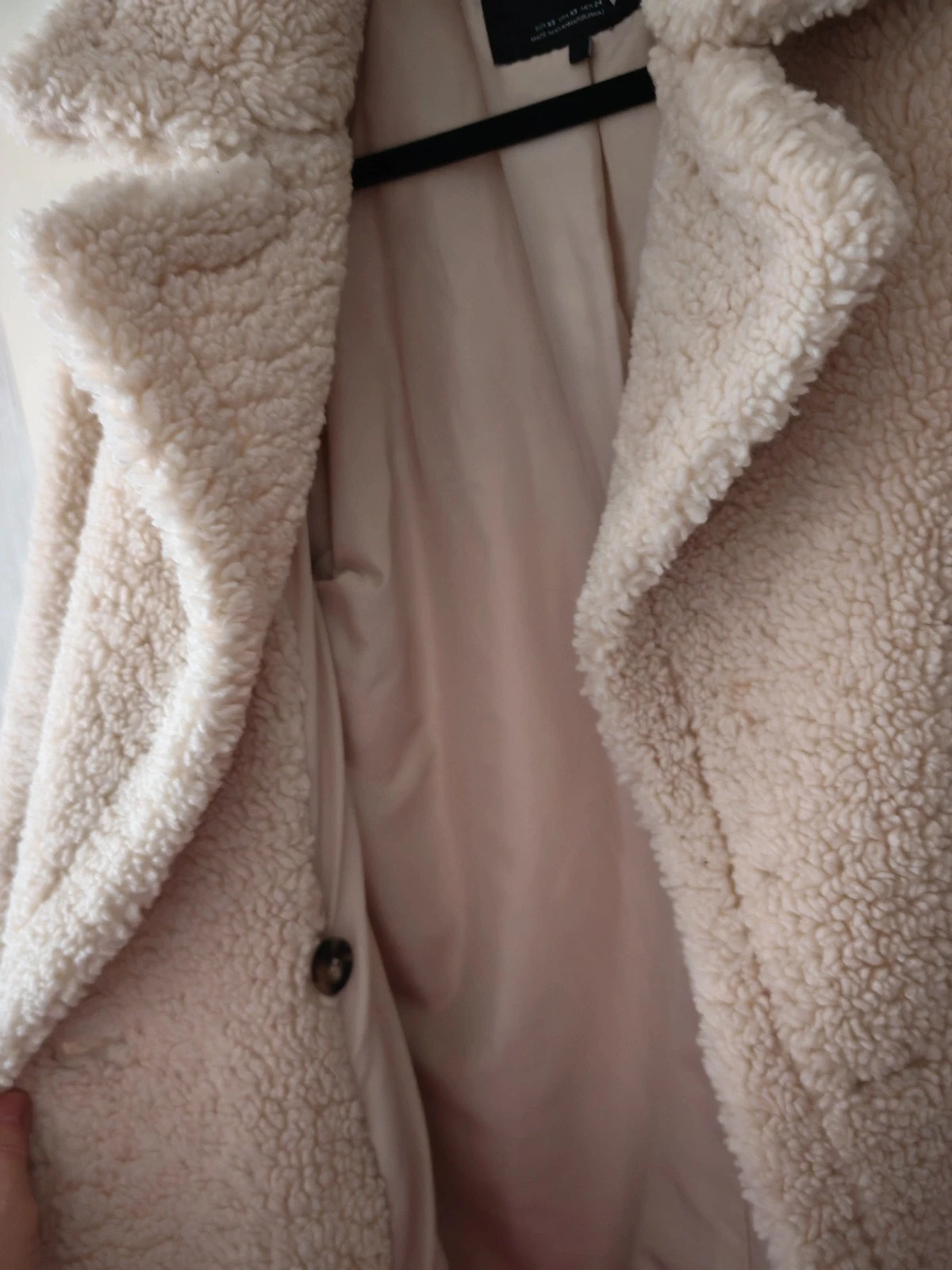 Manteau Teddy Zara écru / beige XS – Long, très chaud, effet mouton – Zara – taille XS 4