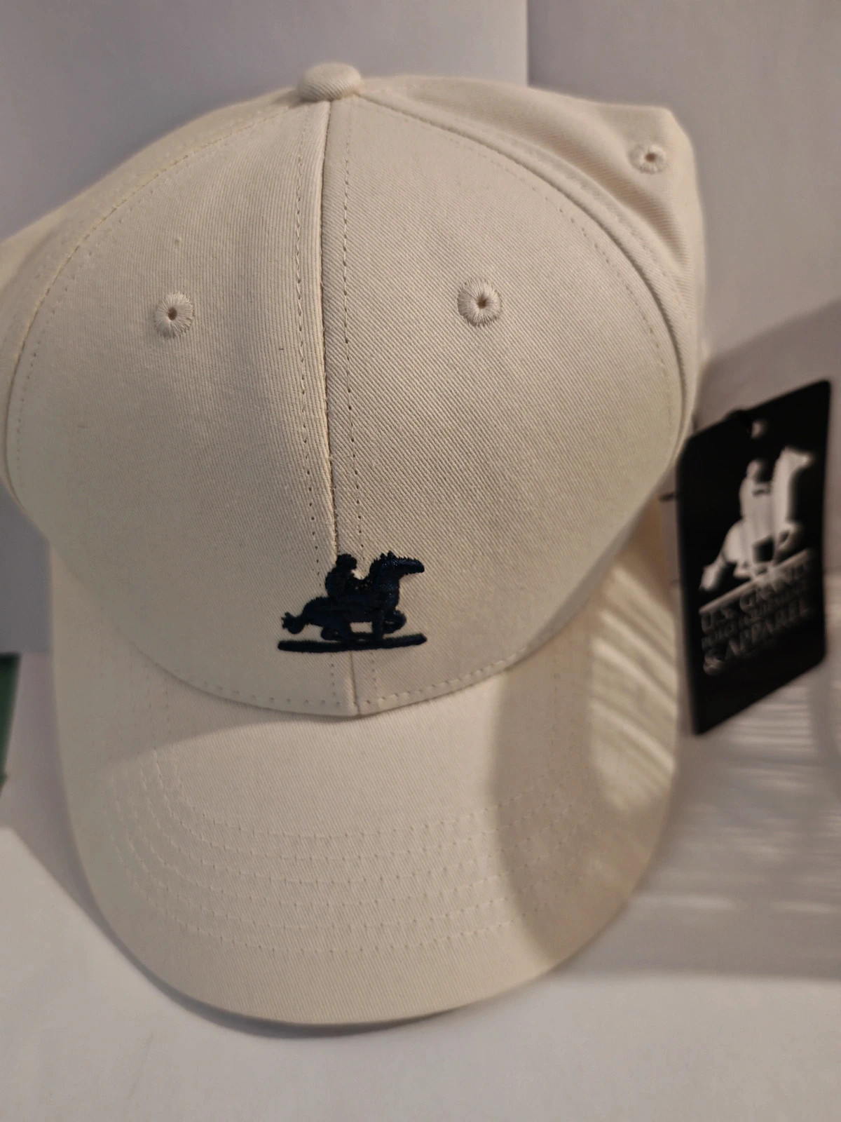 Casquette U.S. Grand Polo Equipment & Apparel – Beige/Crème – Neuve avec étiquette