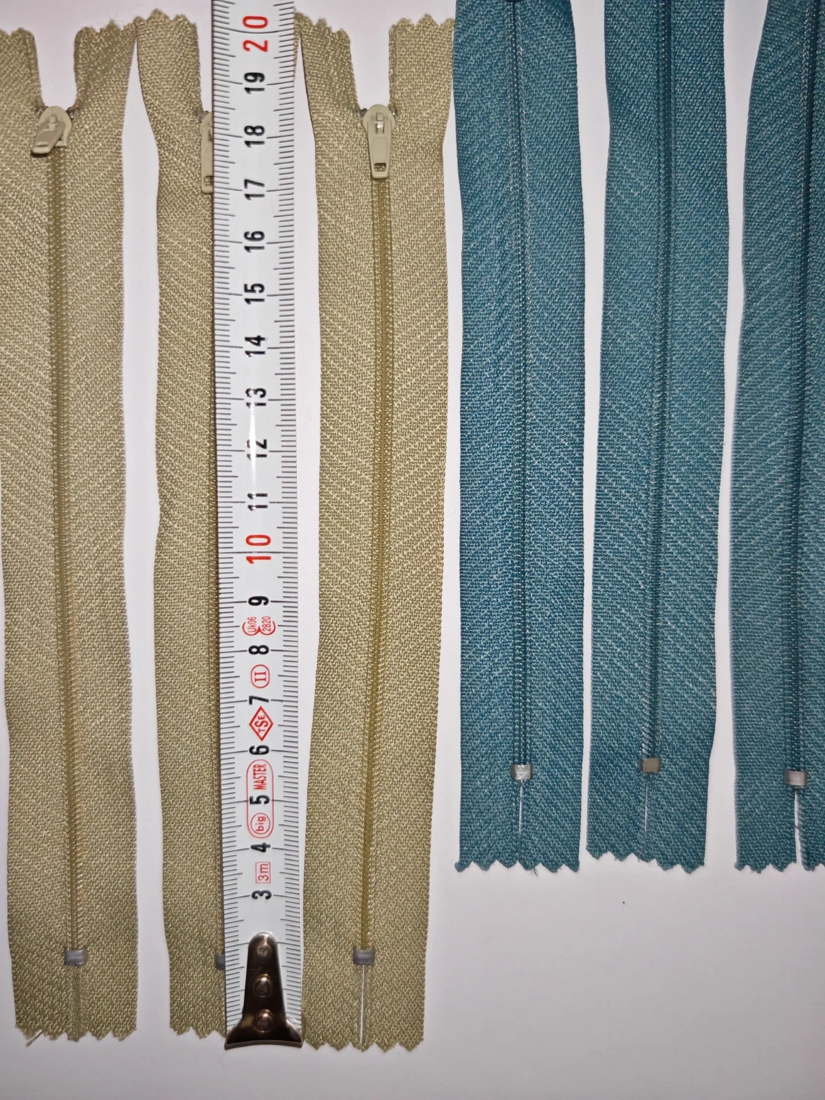 6 fermetures éclair invisibles 20 cm – Vert kaki & Bleu pétrole – Mercerie Couture 3
