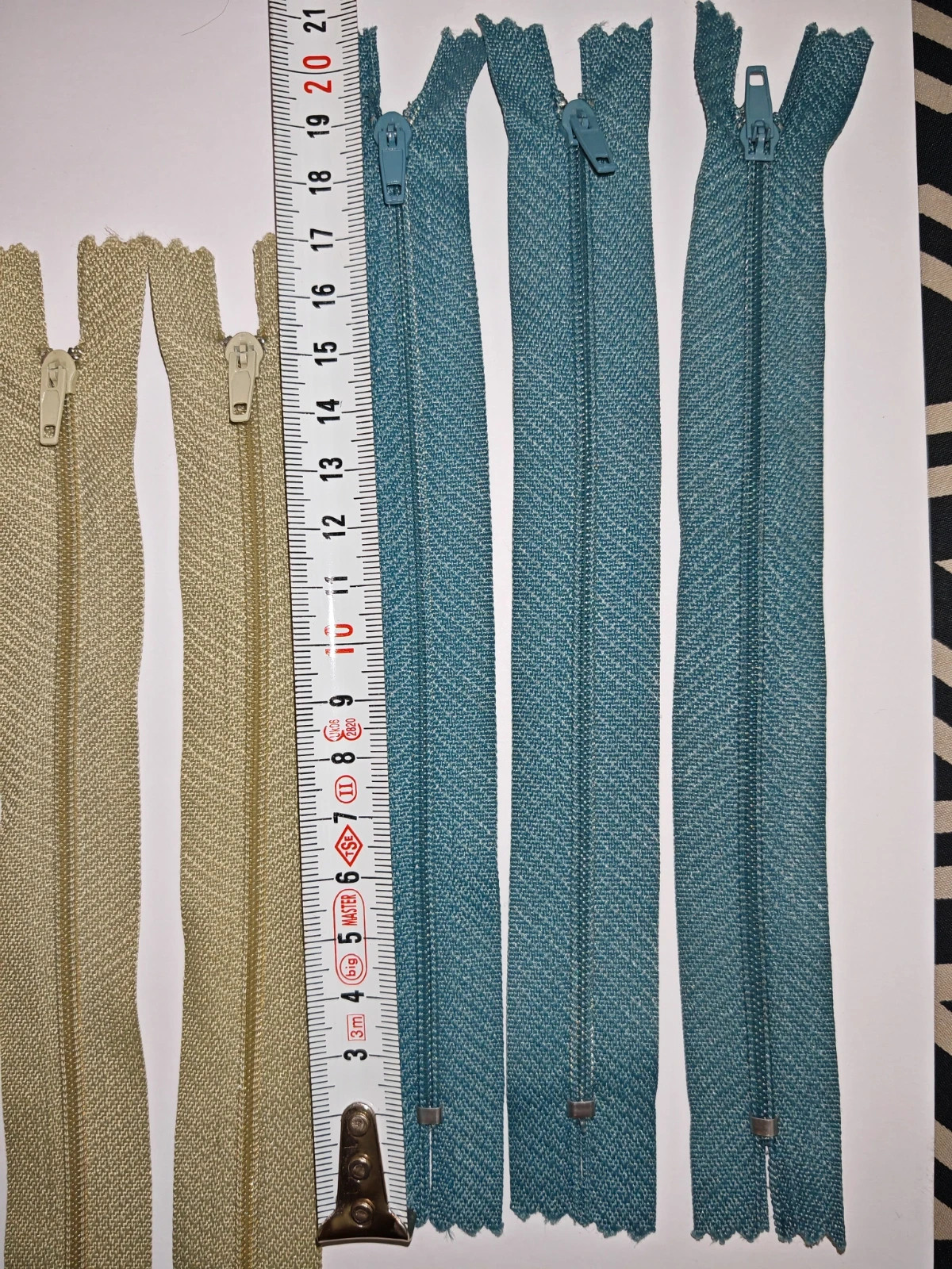 6 fermetures éclair invisibles 20 cm – Vert kaki & Bleu pétrole – Mercerie Couture 2