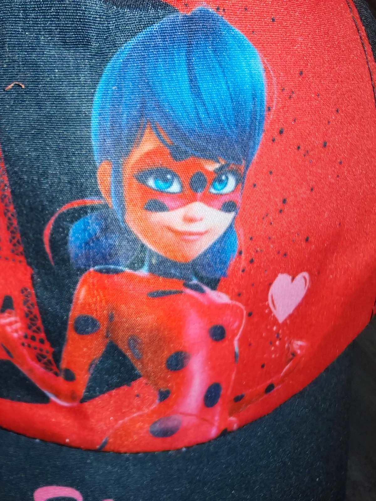 Casquette Miraculous Ladybug enfant – Neuve avec étiquette – Protection UV 30+ – Miraculous – taille 5-8 ans, 54 cm 4