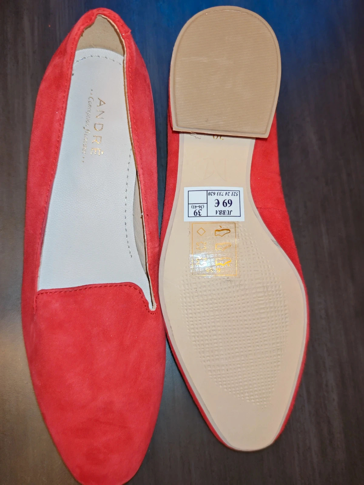 Mocassins André en cuir velours rouge – T.39 – Neufs – André – taille 39 4