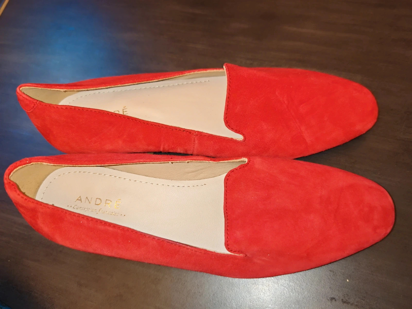 Mocassins André en cuir velours rouge – T.39 – Neufs