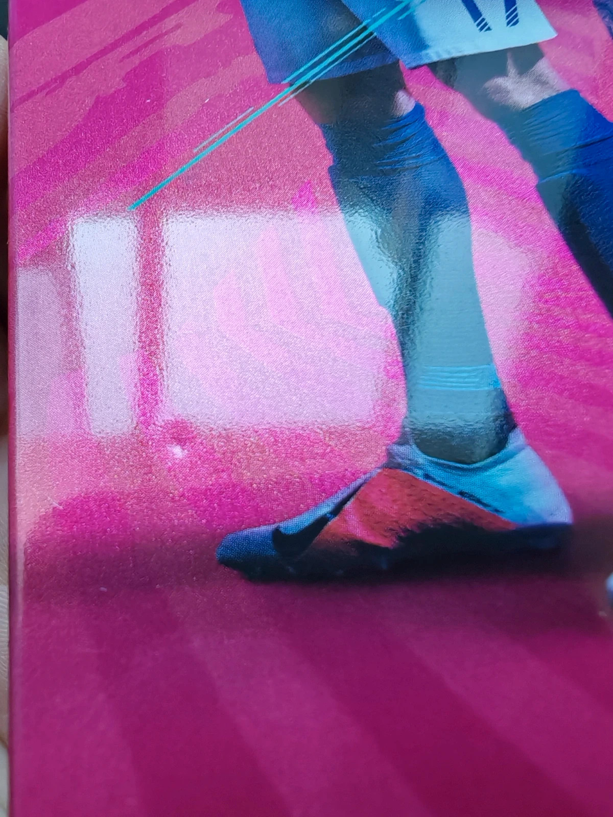 Magnifique Steelbook FIFA 19 Ultimate Team – Boîtier (sans jeu) 4