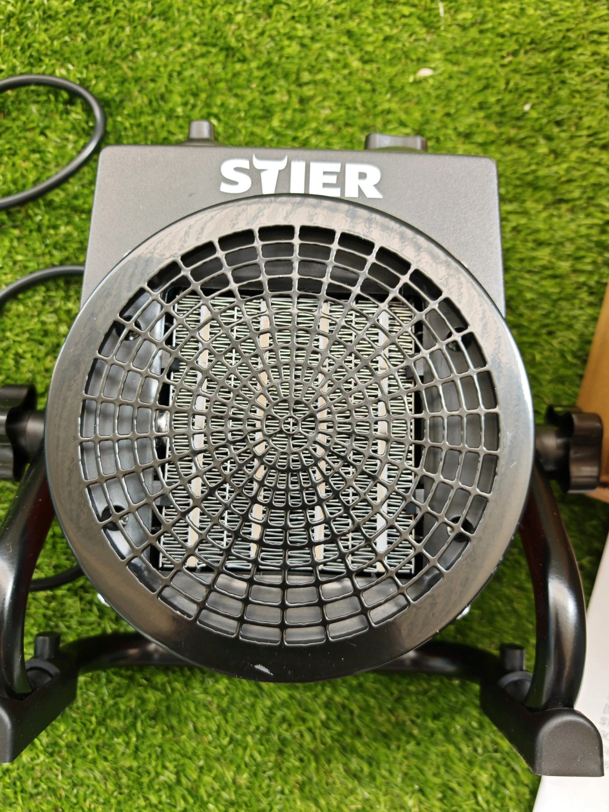 Chauffage soufflant céramique STIER 2 kW – Électrique – Comme neuf 2