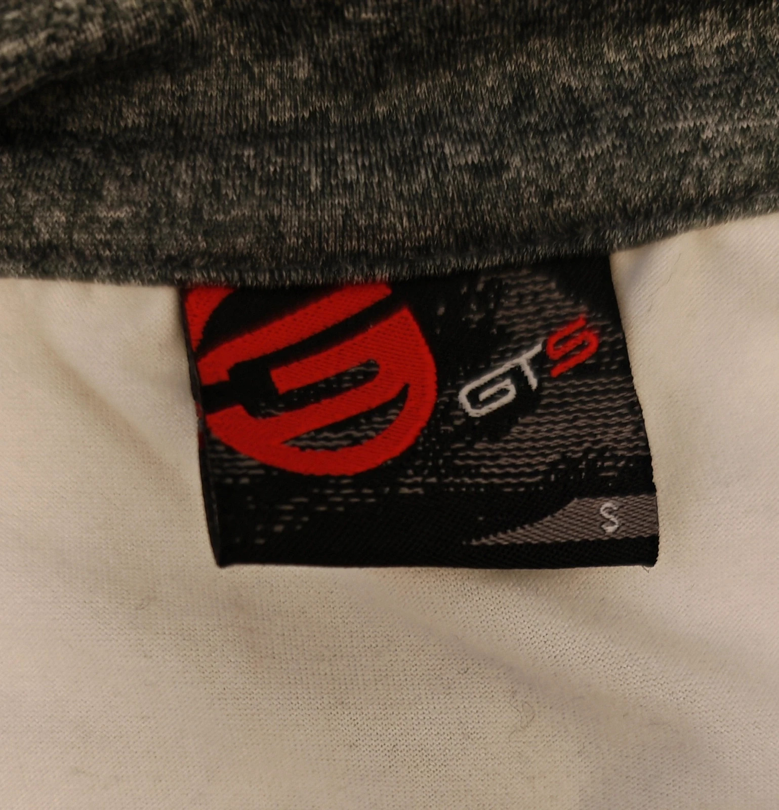 Veste GTS Sports Taille S neuve avec étiquette. – GTS 3