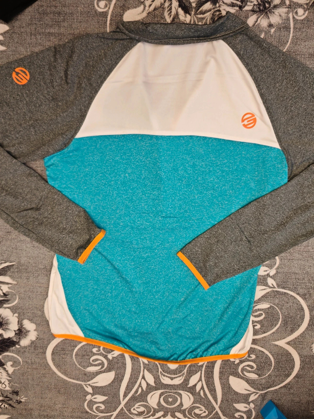 Veste GTS Sports Taille S neuve avec étiquette. – GTS 4