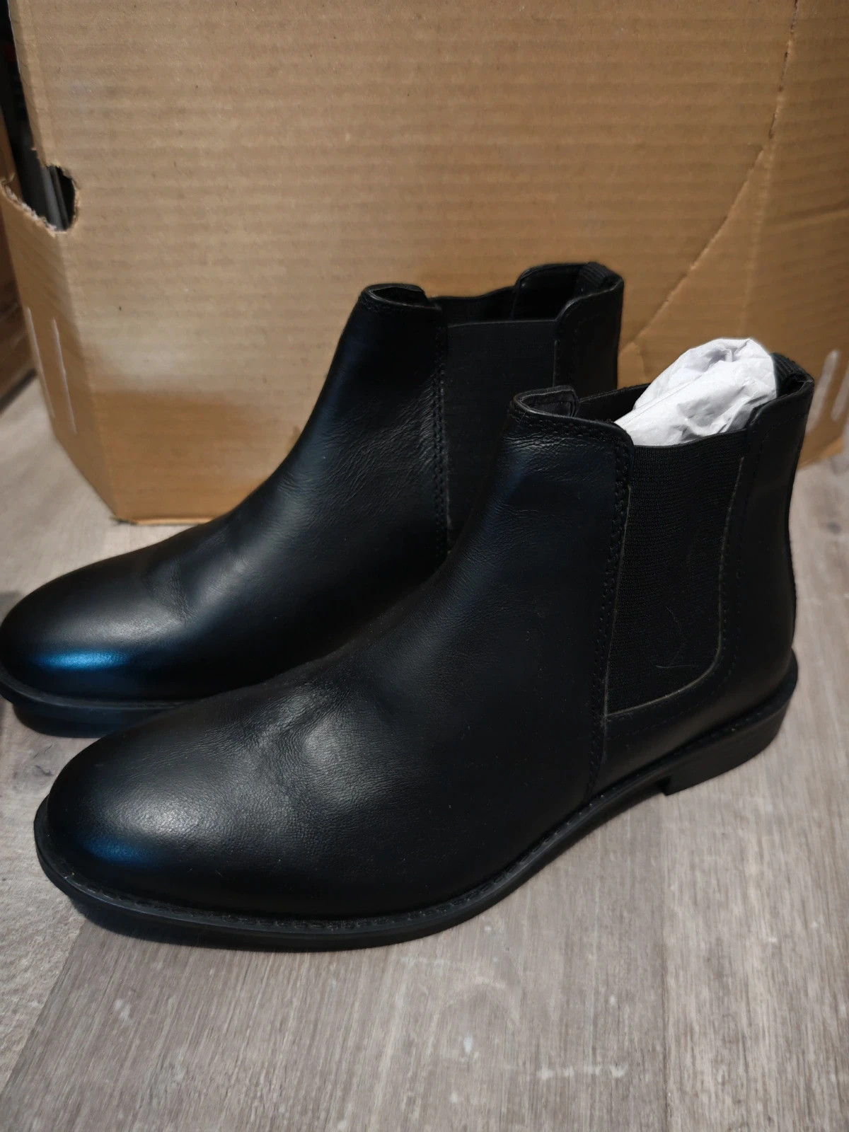 Bottines Chelsea Alison & Jake cuir noir T40 – Neuves