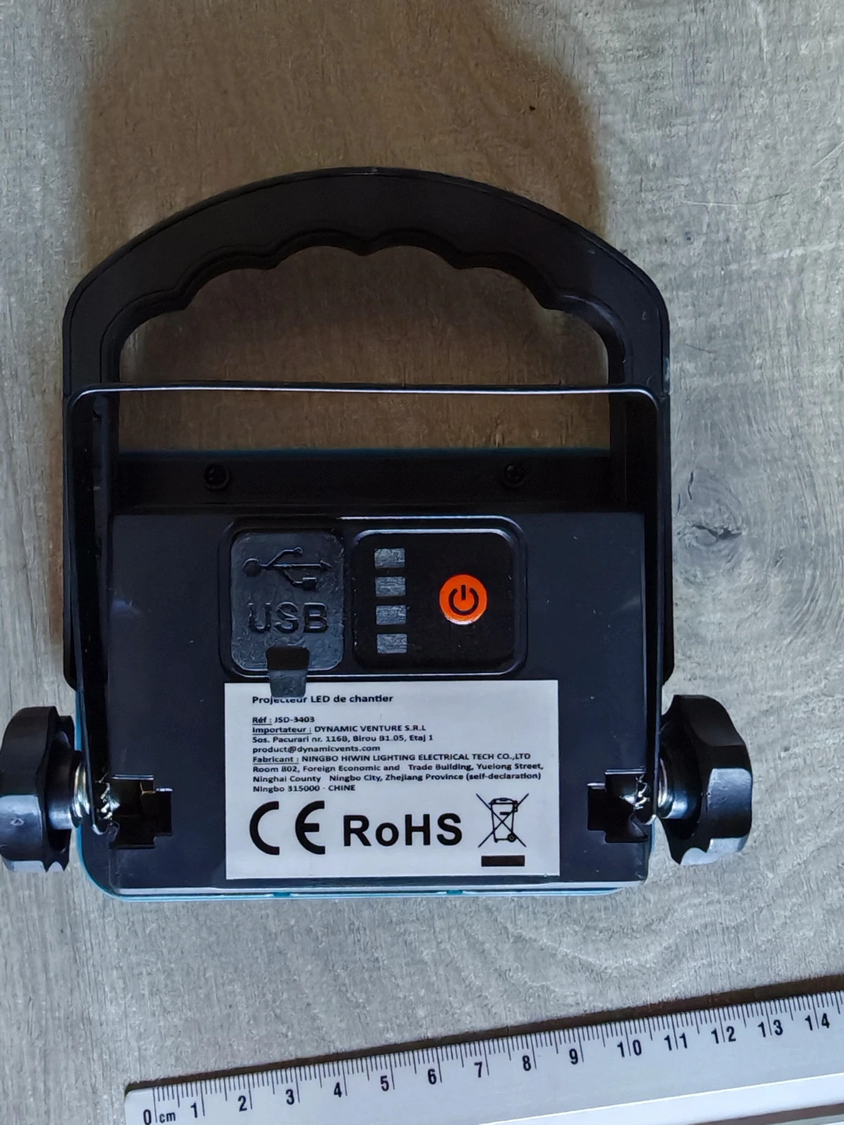 Projecteur LED de chantier rechargeable 1400 lm – Neuf – Work 3