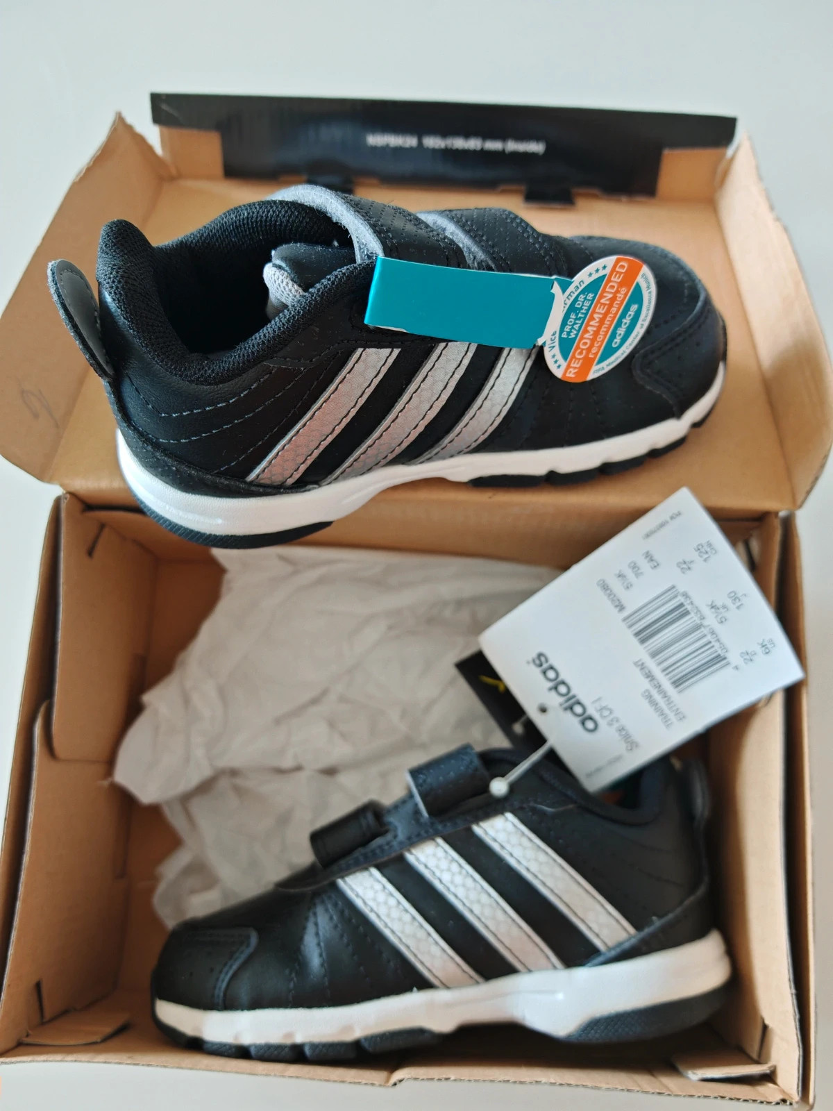 Baskets Adidas enfant - taille 22 – adidas – taille EU 22 2