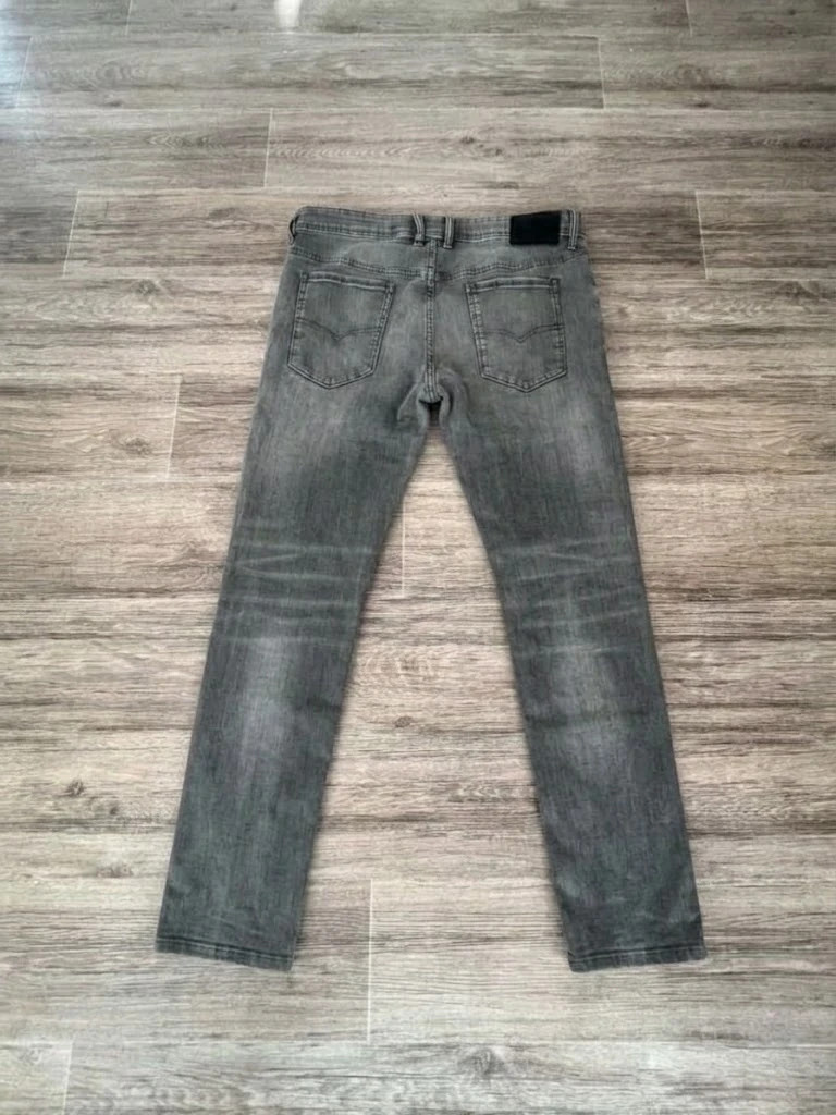 Jean Diesel gris délavé / slim fit – Diesel – taille W36 | FR 46 2
