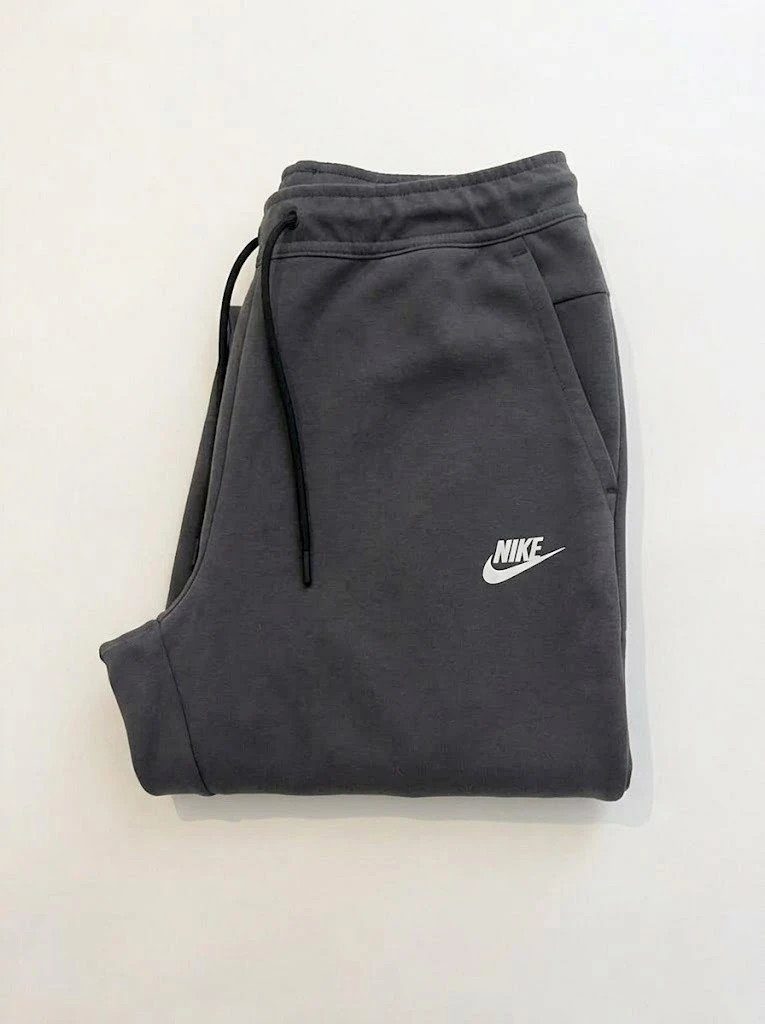 Pantalon de jogging Nike Tech Fleece gris anthracite – Nike – taille M 2