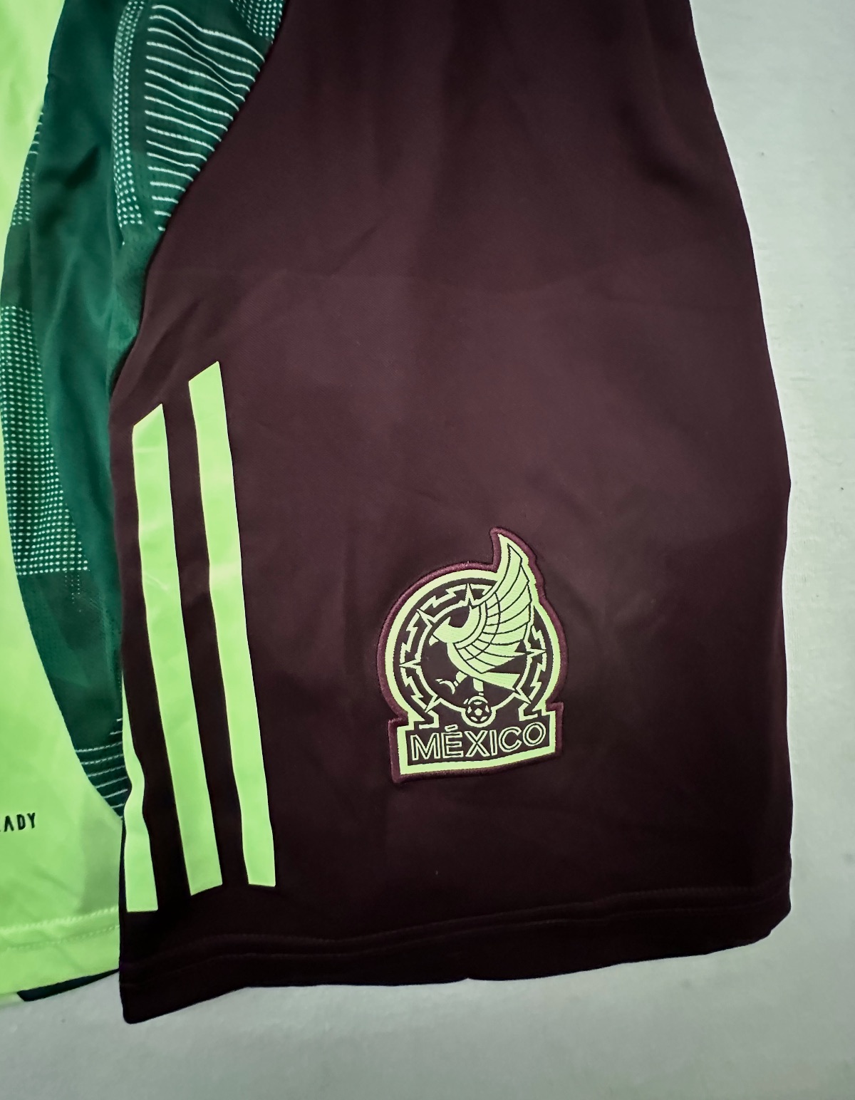 Ensemble de foot du Mexique – Adidas – taille L 4
