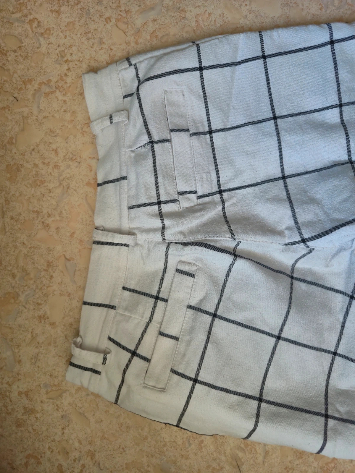 Pantalon Chino Frilivin à carreaux – Frilivin – taille M 5
