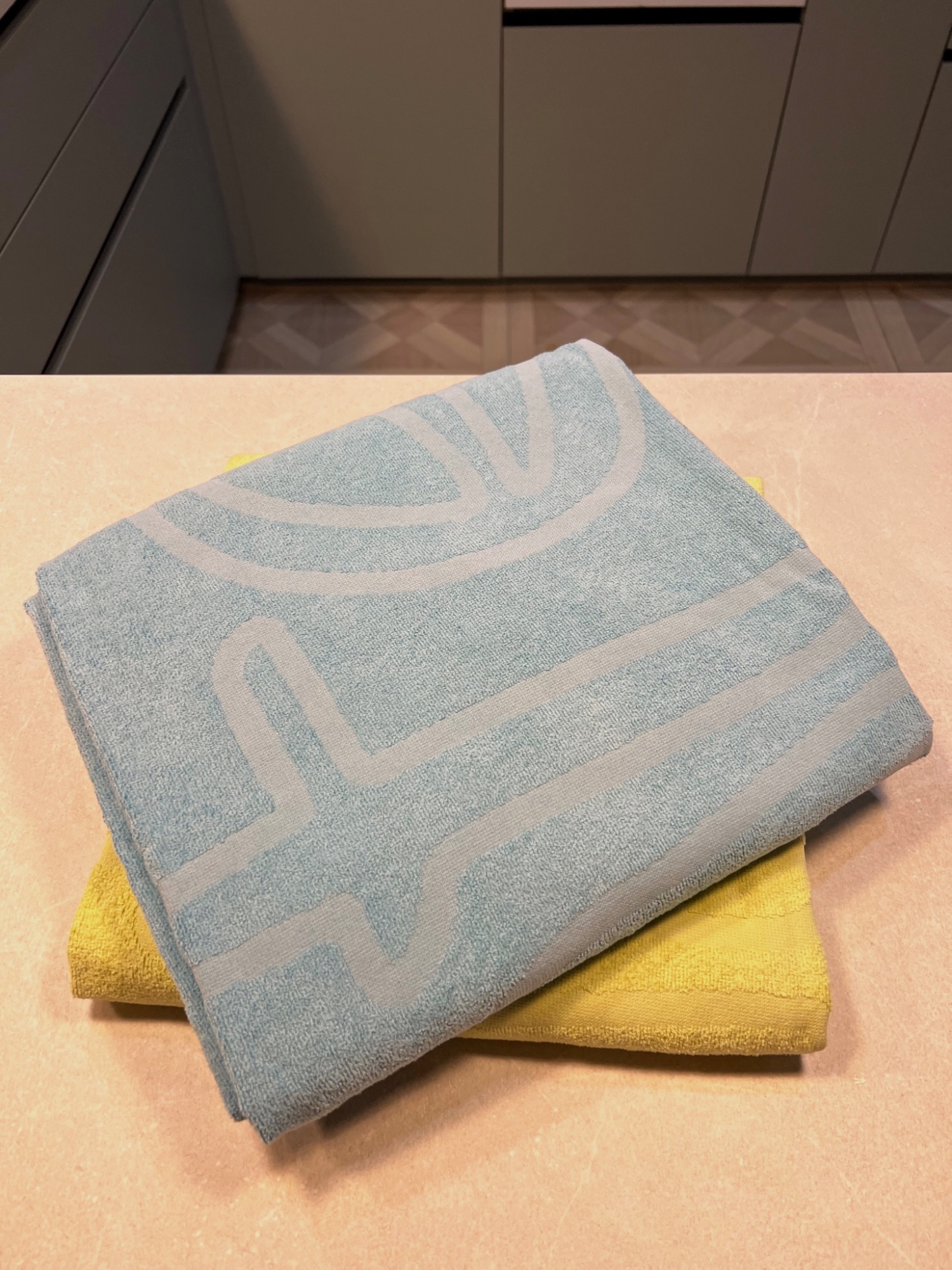 Lot de 2 grands draps de bain / serviettes de plage Auchan 100% coton