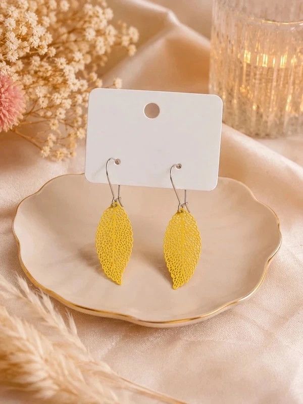 Boucles d’oreilles feuille jaune 🍃 🍃