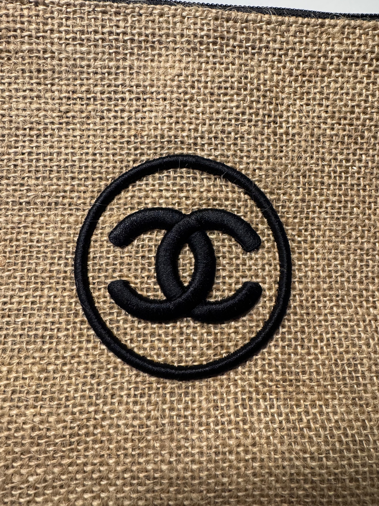 Trousse CHANEL BEAUTÉ 2