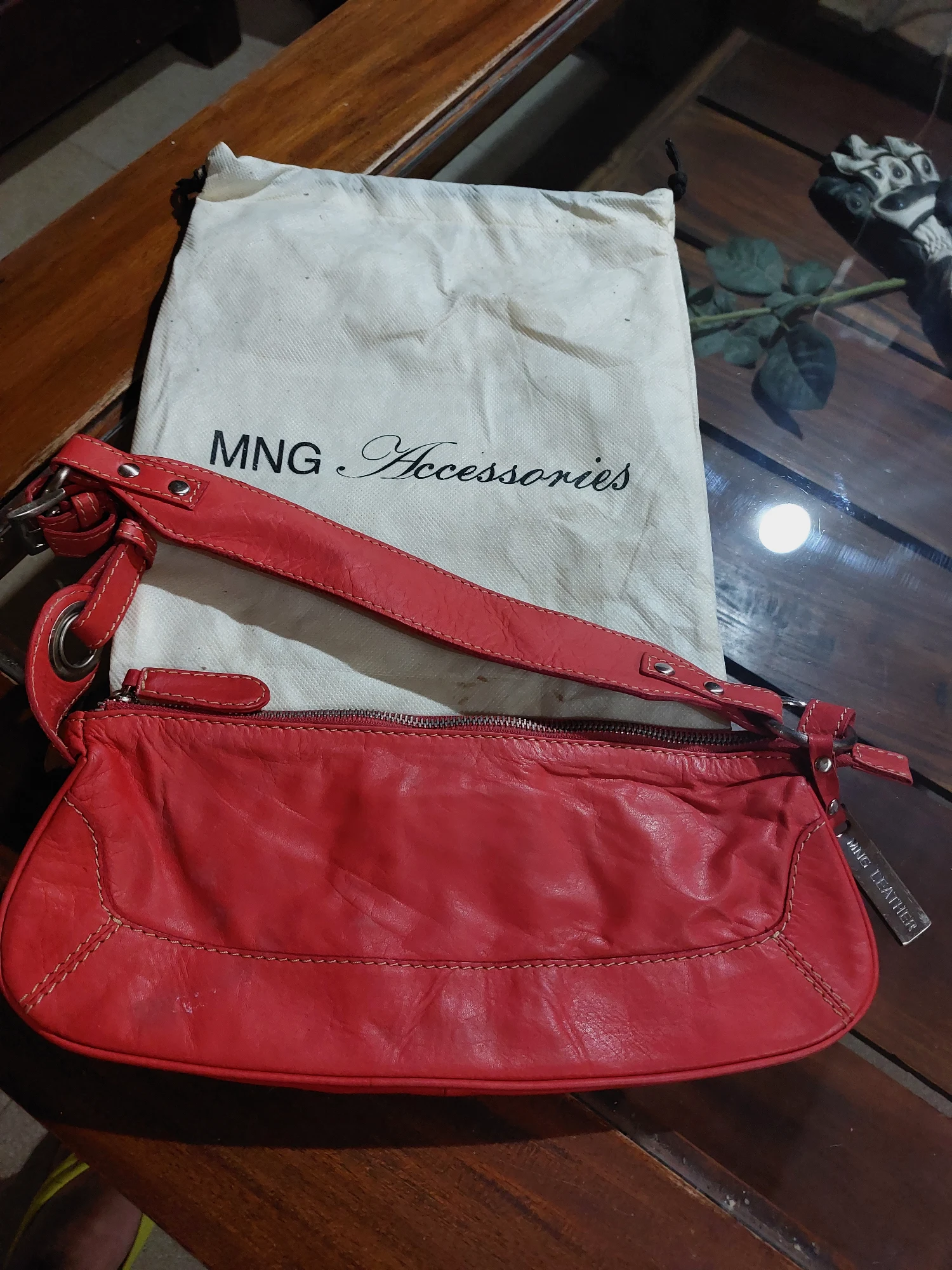 Bolso piel Mango nuevo – Mango leather – taille Taille unique