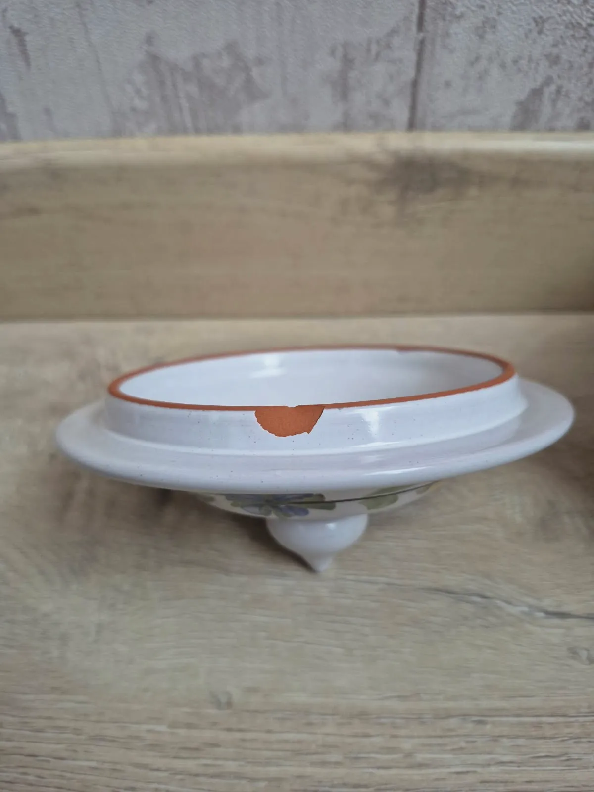 Petite soupière ( encore plus 1-1 2002 ) 8,5 cm de haut,11,5 cm de diamètre phot – Encore Plus 5