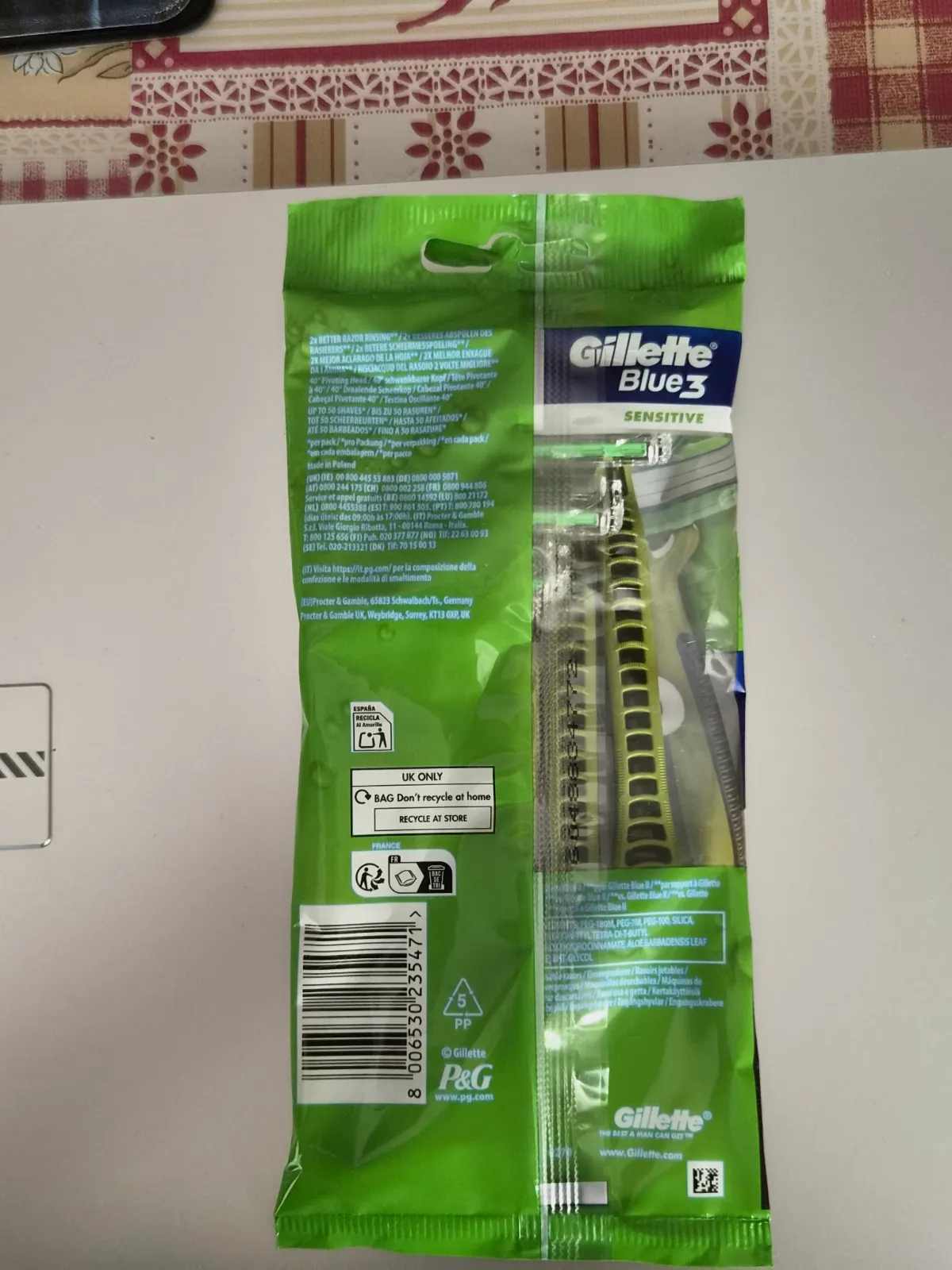 Gillette Blue 3 sensitive ( 5 rasoirs neufs ) / MD1494 – Gillette 2